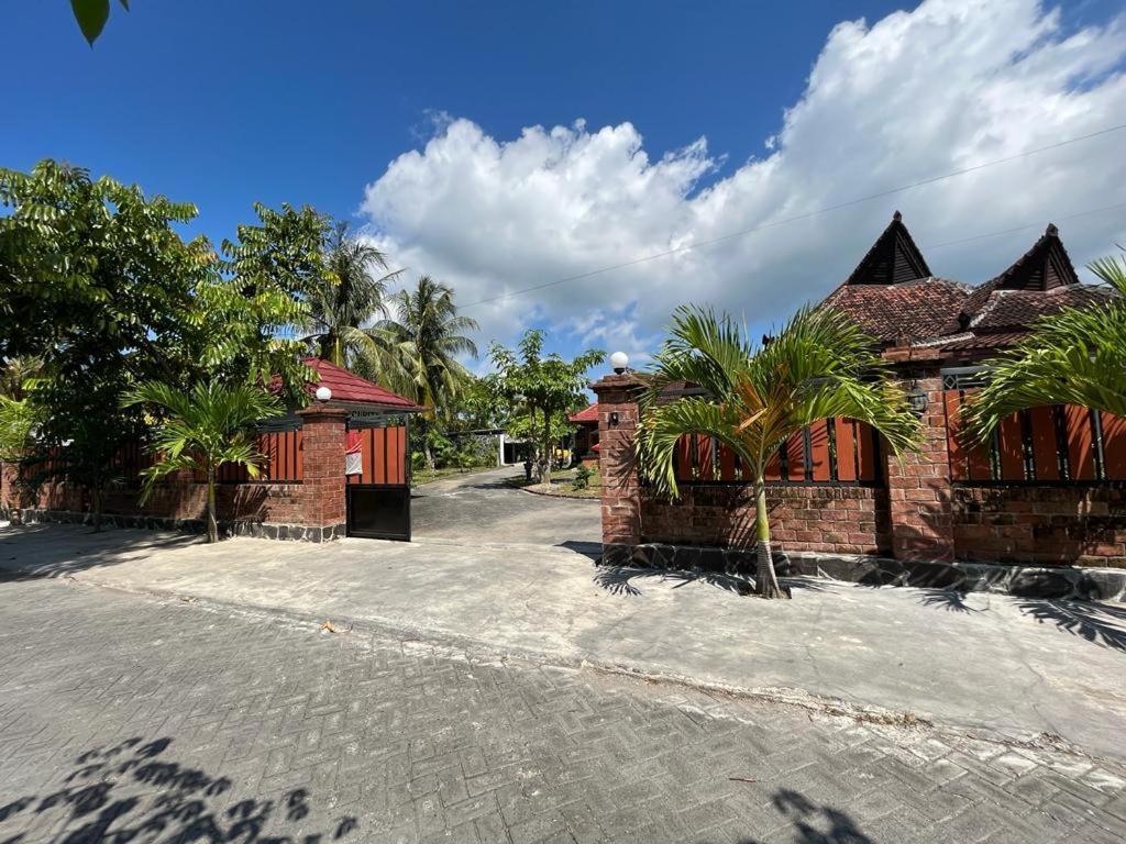 Capital O 92615 Villa Utama D'Alas Purwo Ringinpintu Eksteriør bilde